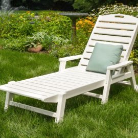 Polywood Nautical Chaise w Arms & Wheels
