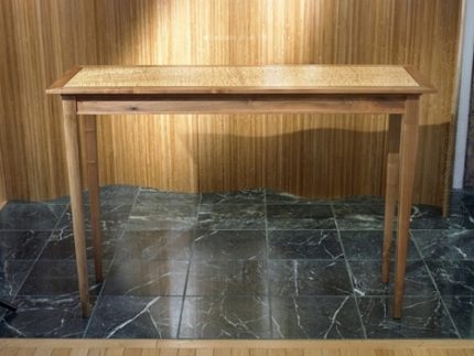 Andy - Maple Console Table