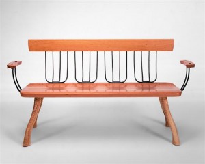 Pitchfork Bench with Arms